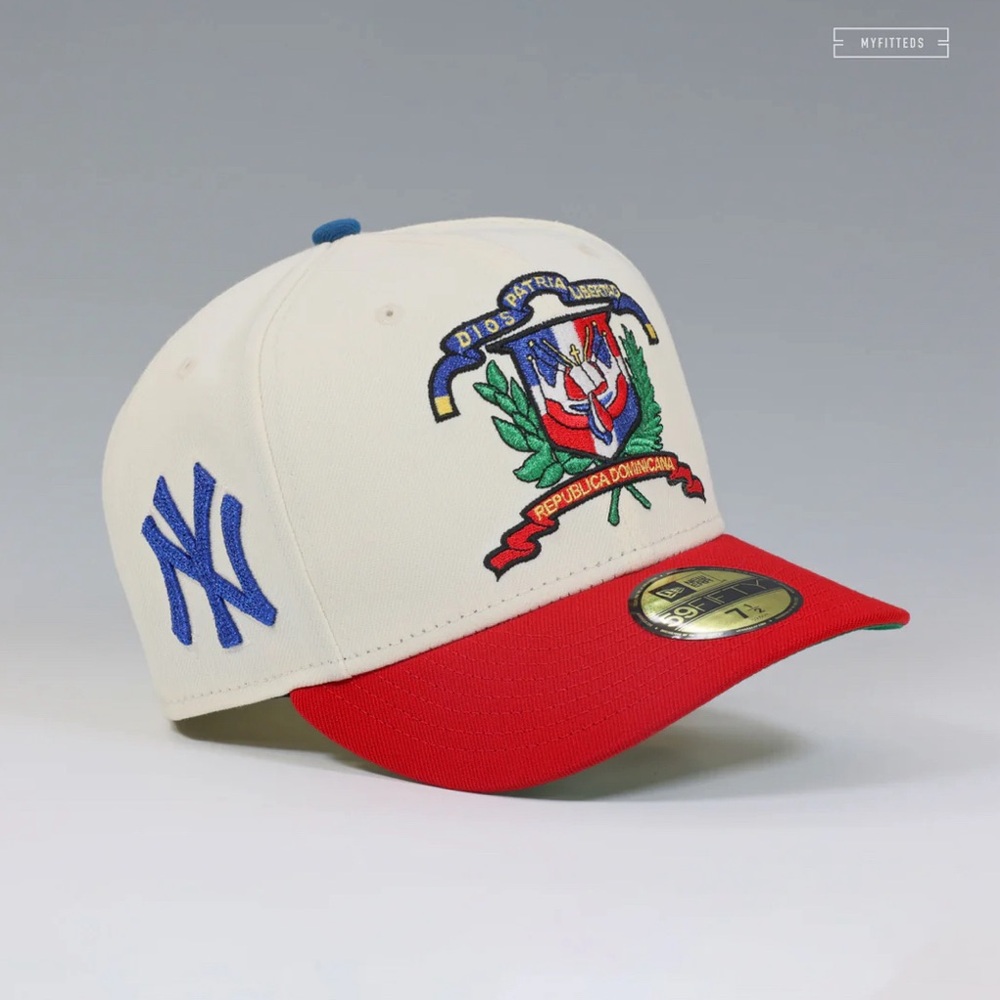 EL ESCUDO DE LA REPÚBLICA DOMINICANA X NEW YORK YANKEES JUAN SOTO #22